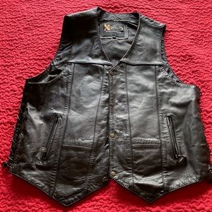 Excellent condition black leather mens vest